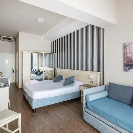 Hotel Splendid Palace 4*