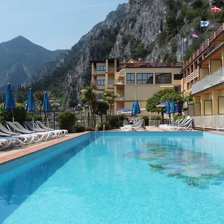 Splendid Palace Limone sul Garda