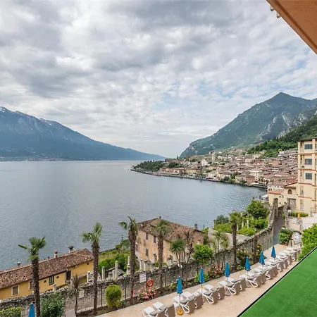 Hotel Splendid Palace 4*