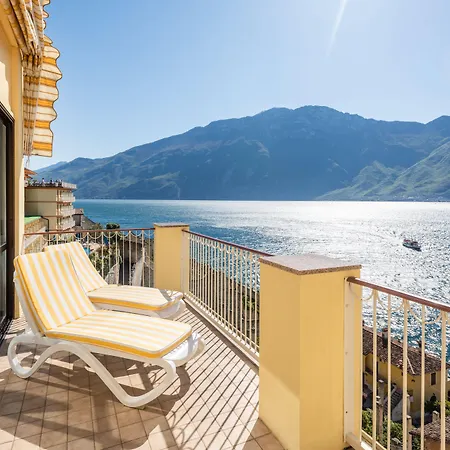 Splendid Palace Limone sul Garda