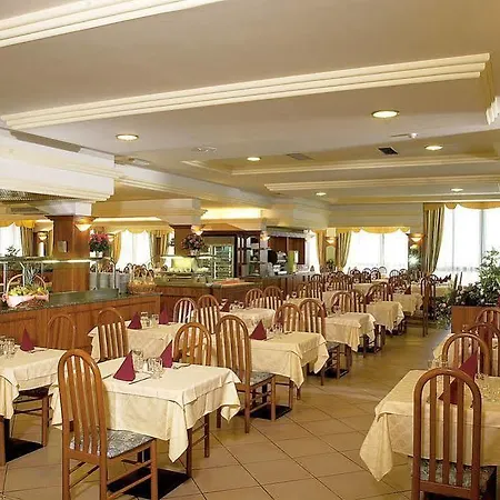 Hotel Splendid Palace 4*