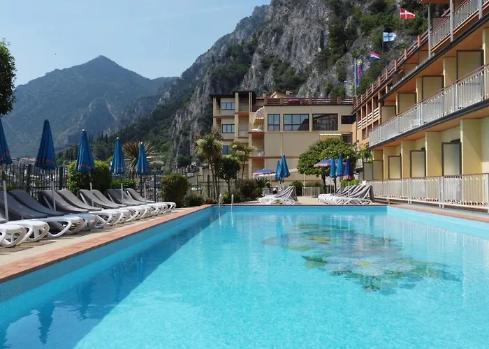 Splendid Palace Limone sul Garda